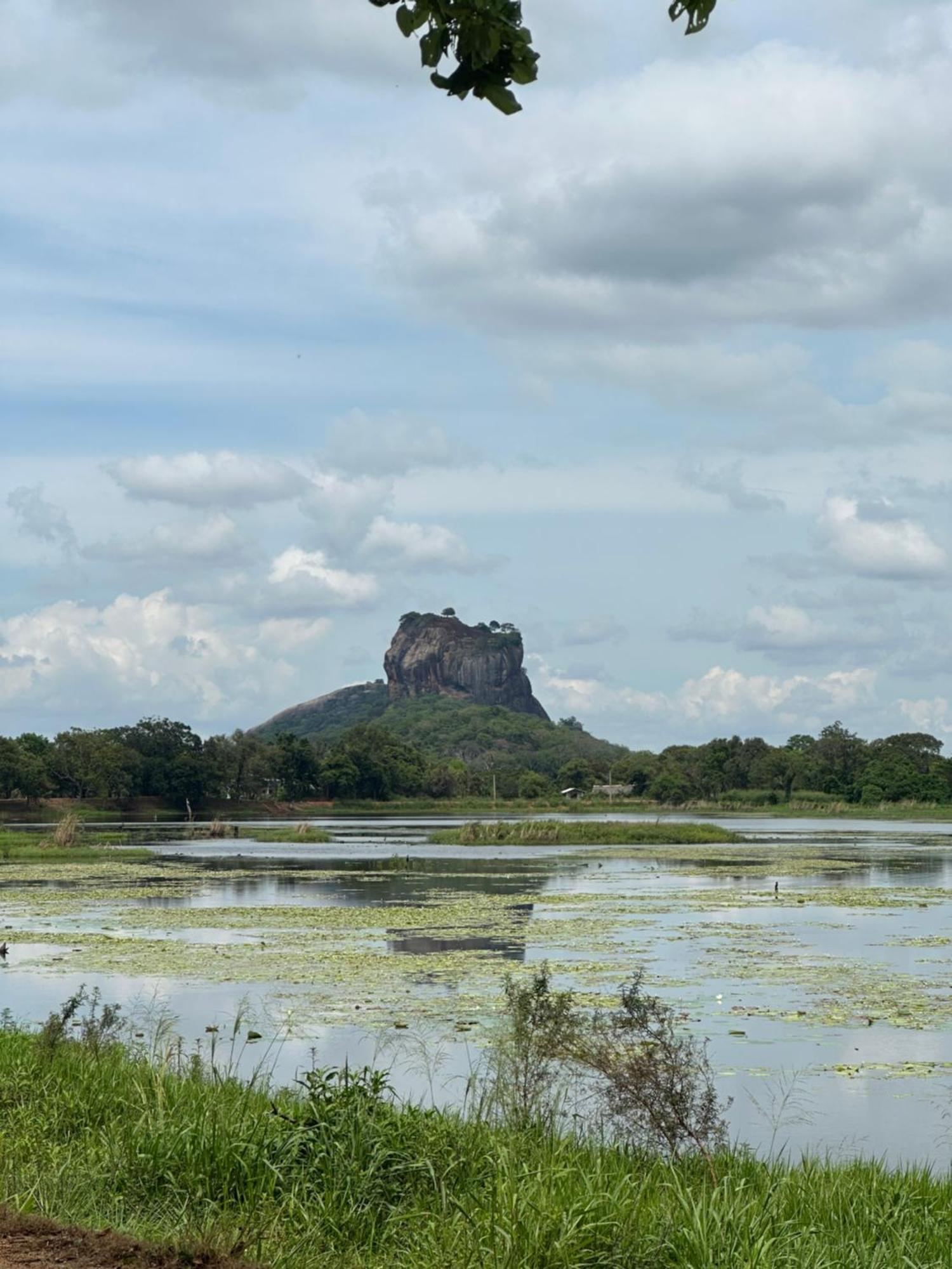 Bungalow Resort - Sigiriya Luaran gambar